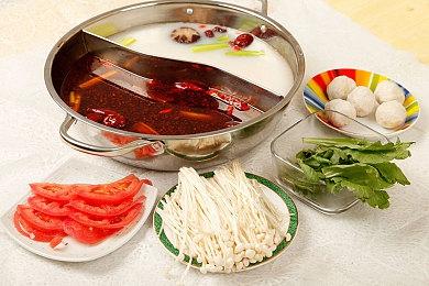 罗布乐思发布最新更新 强化对13岁以下玩家社交游戏限制